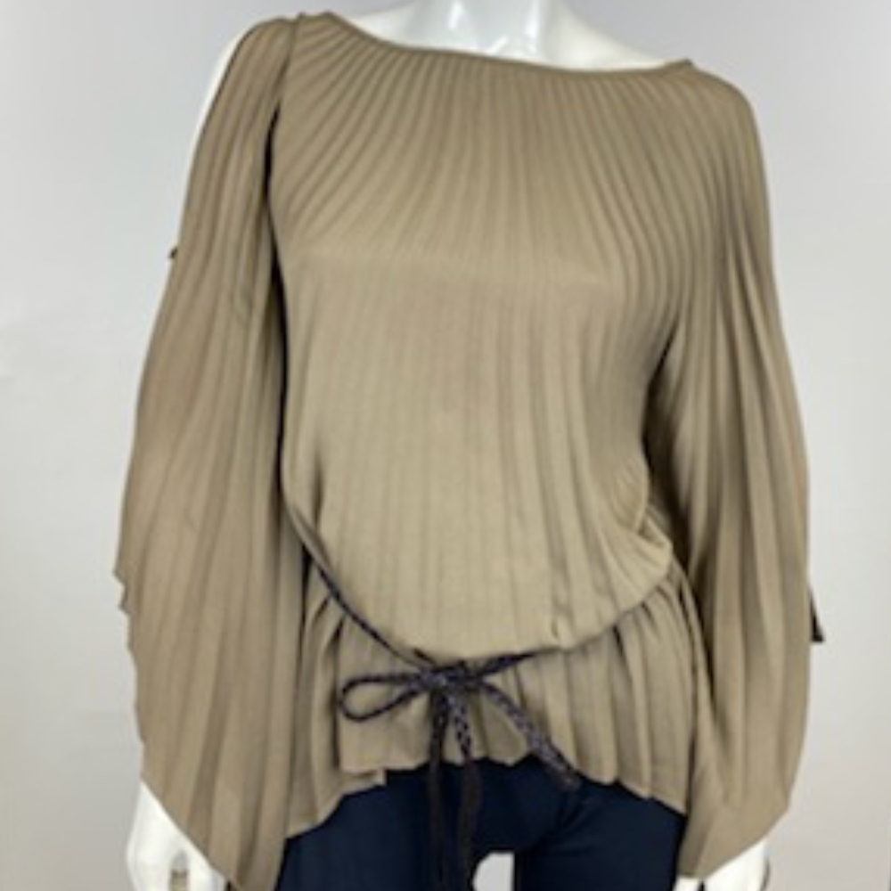 Hot in Hollywood - Boho Pleated Tunic with Belt